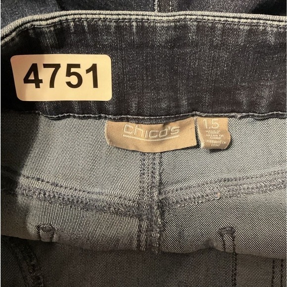 Chico's dark blue demin jeans size 10 - Picture 4 of 7
